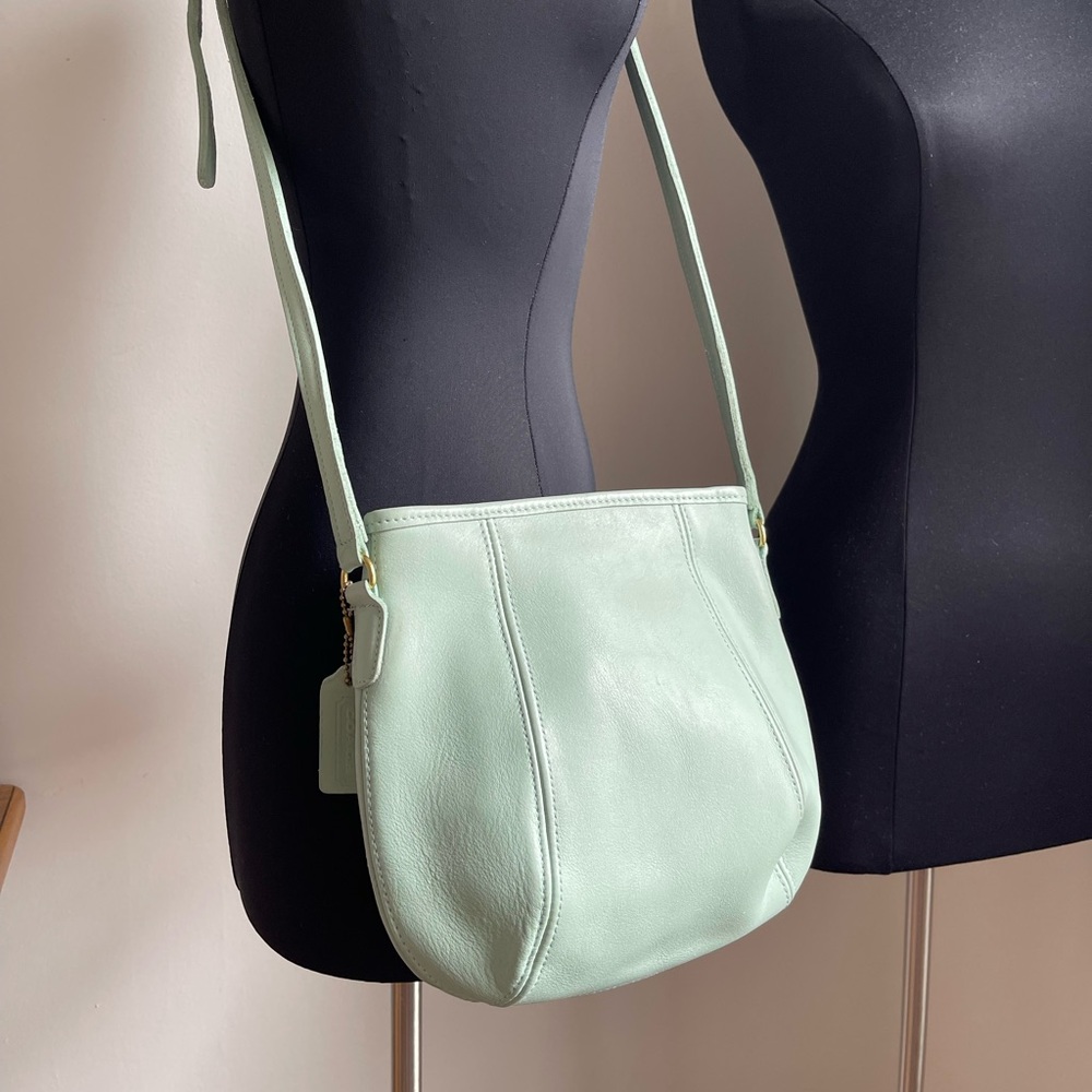 SOLD Vintage Coach Leather Crossbody Handbag